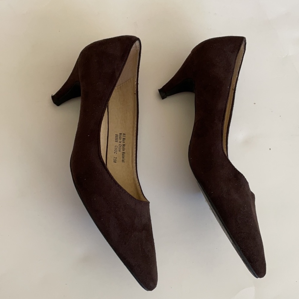 Boston design studio brown suede heel shoes 7.5 - Picture 5 of 8